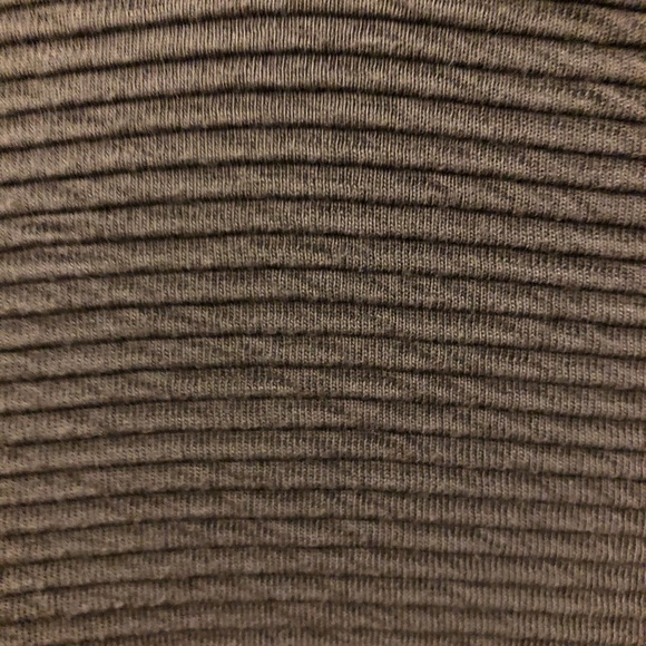 Dress - Picture 4 of 5